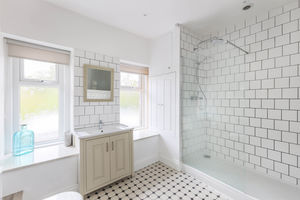 Photo 19- click for photo gallery